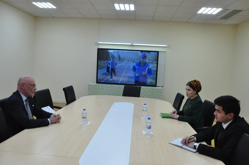 MEETING WITH THE AMBASSADOR OF THE REPUBLIC OF  ESTONIA TO TURKMENISTAN